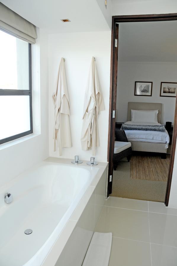 Lodge On The Bay Plettenberg Bay Extérieur photo