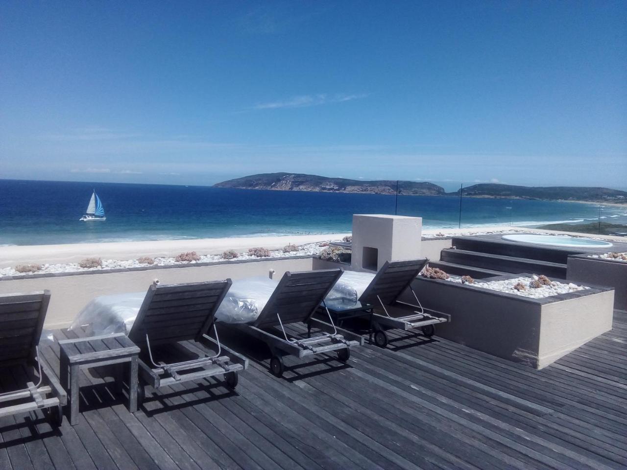 Lodge On The Bay Plettenberg Bay Extérieur photo
